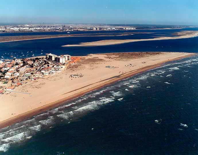 Atico Con Vistas A La Ria De Punta Umbria公寓 外观 照片
